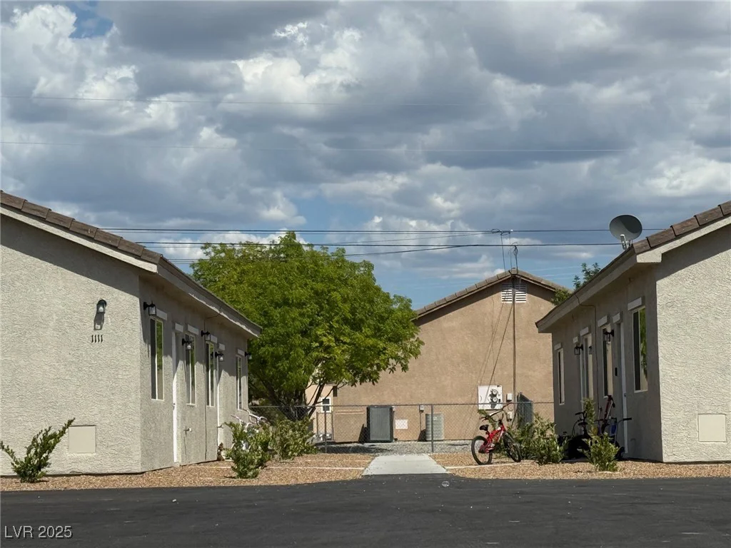 1111 Sixshooter, Pahrump, NV 89048