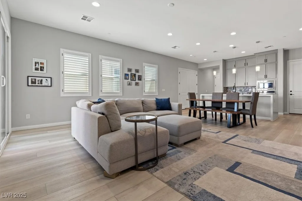 8668 Marcana, Las Vegas, NV 89166
