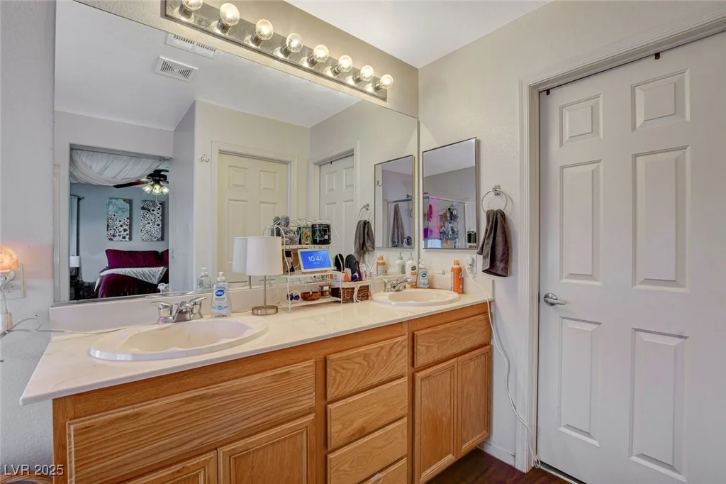 1007 Shades End, North Las Vegas, NV 89081