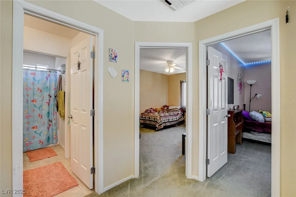 1007 Shades End, North Las Vegas, NV 89081
