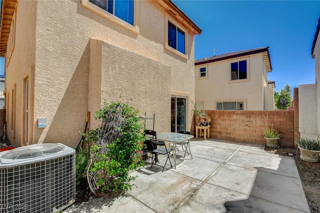 1007 Shades End, North Las Vegas, NV 89081