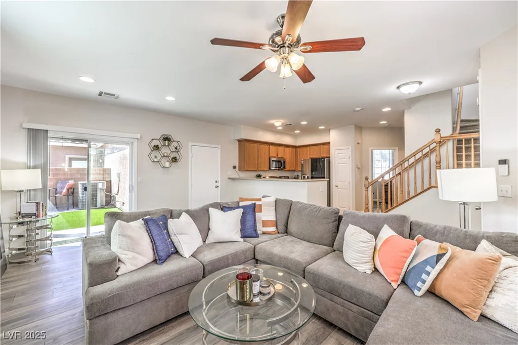 10636 Colter Bay, Las Vegas, NV 89129