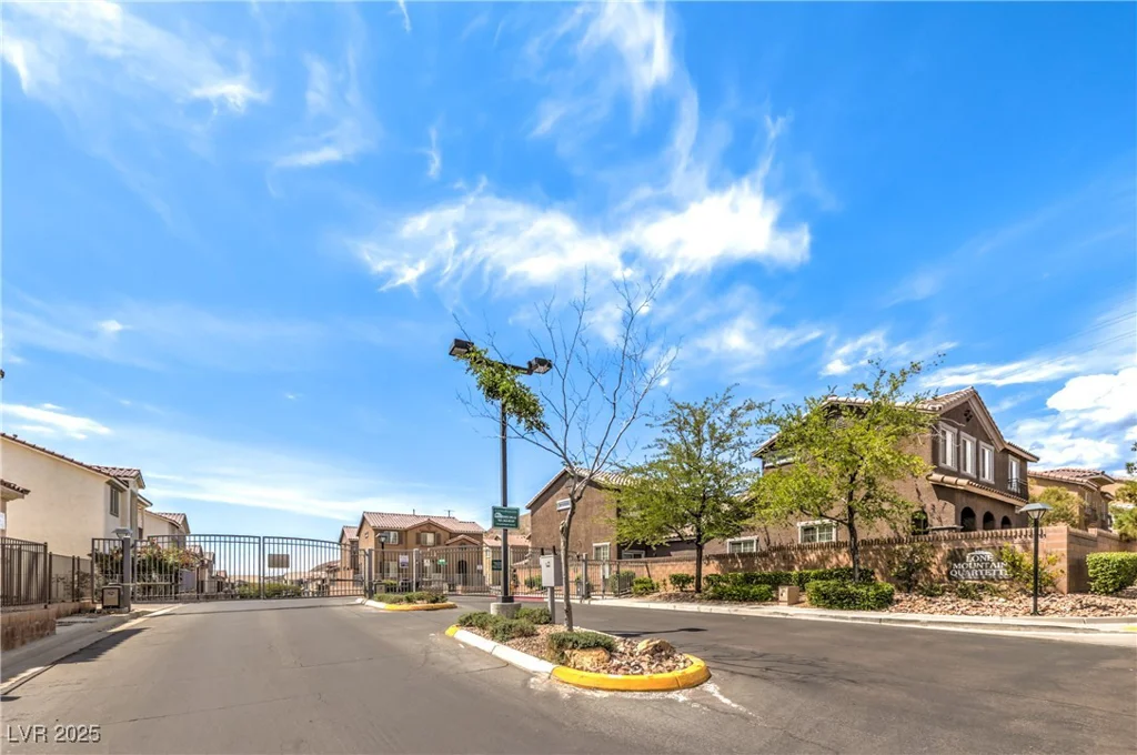 10636 Colter Bay, Las Vegas, NV 89129