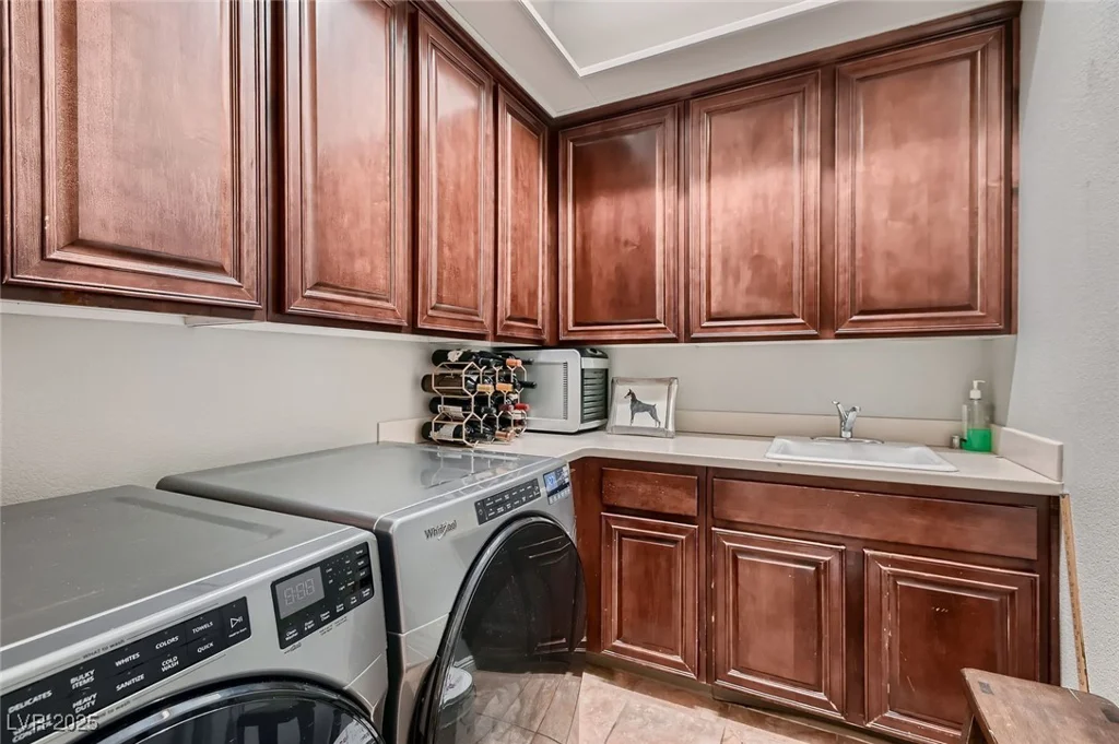 4980 Pensier, Las Vegas, NV 89135