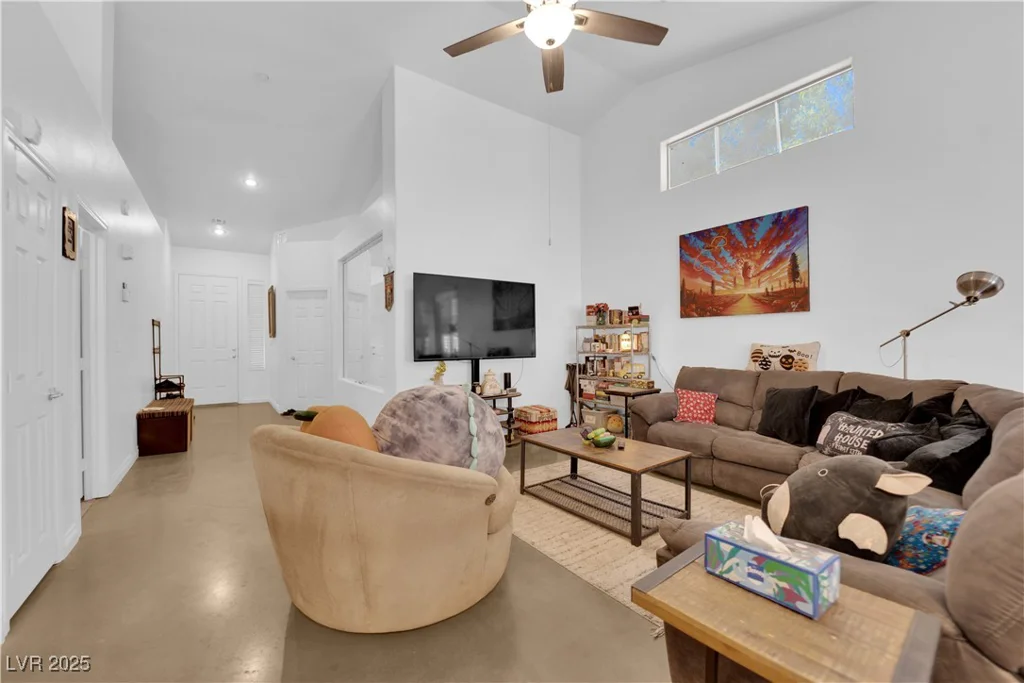 6631 Creeping Thyme, Las Vegas, NV 89148