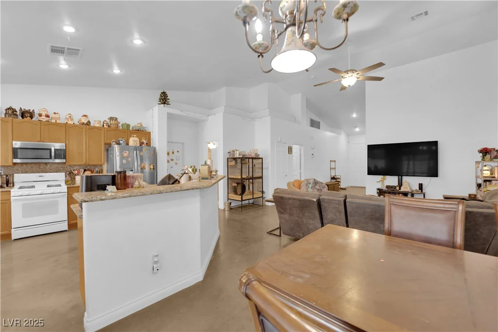 6631 Creeping Thyme, Las Vegas, NV 89148