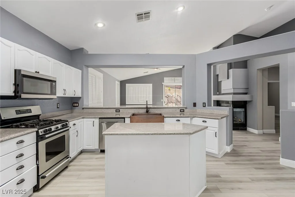 71 Blaven, Henderson, NV 89002