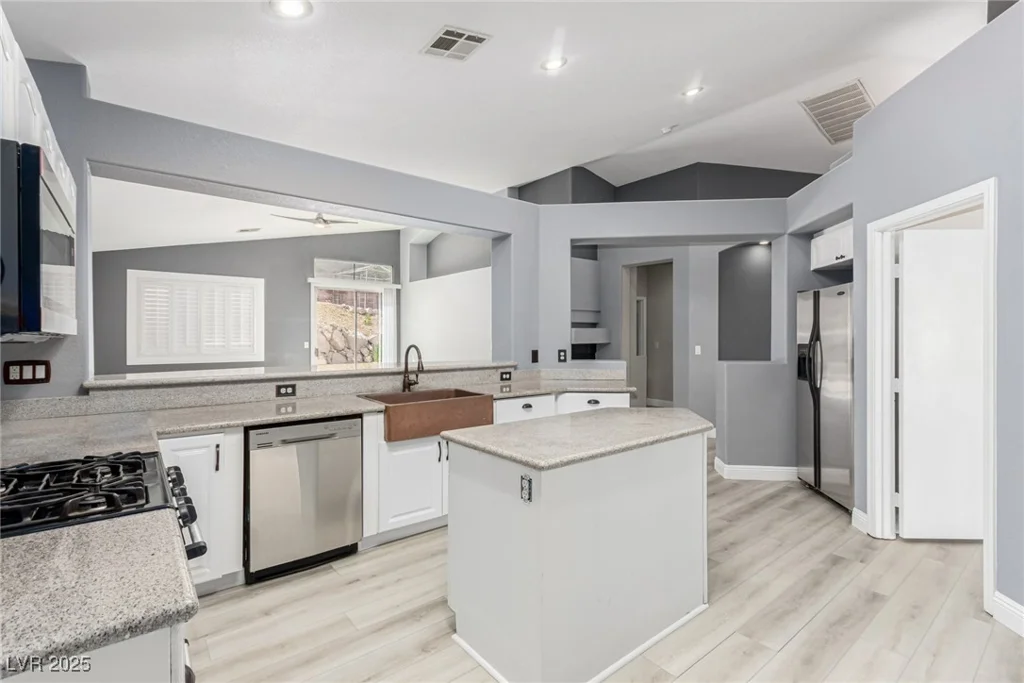 71 Blaven, Henderson, NV 89002