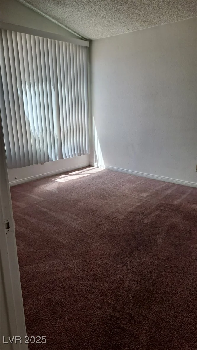 6512 Sterling Springs, Las Vegas, NV 89108