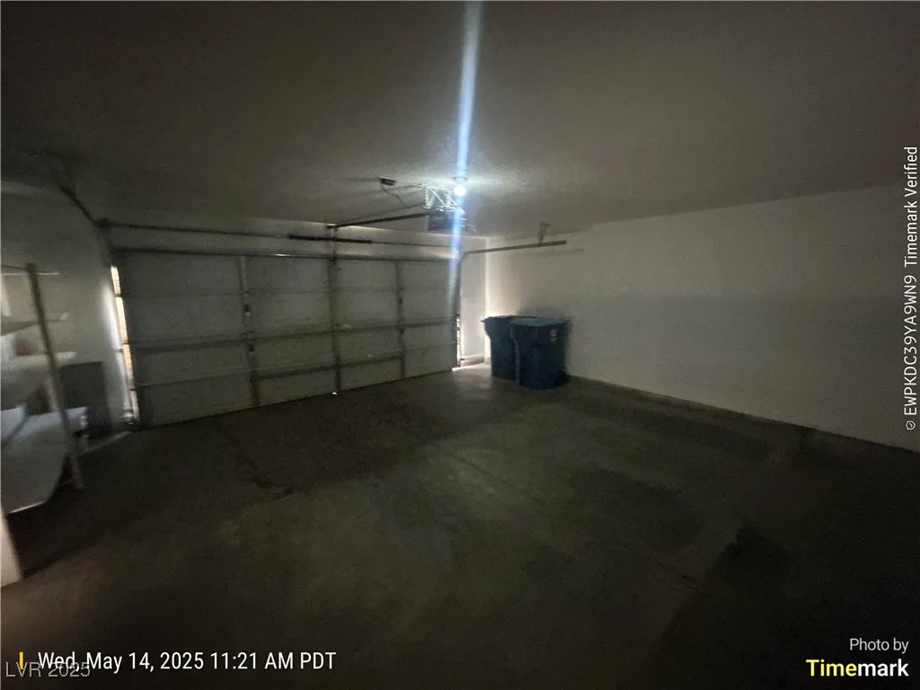 6512 Sterling Springs, Las Vegas, NV 89108