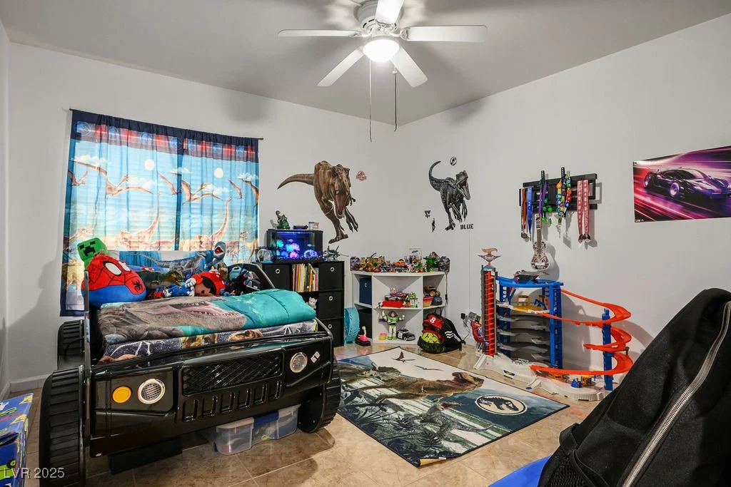 138 Palma Del Rio, Las Vegas, NV 89110