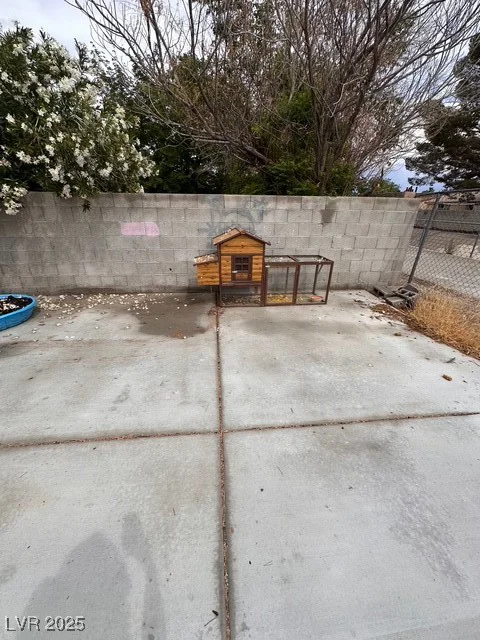 3933 Lighthouse, Las Vegas, NV 89110