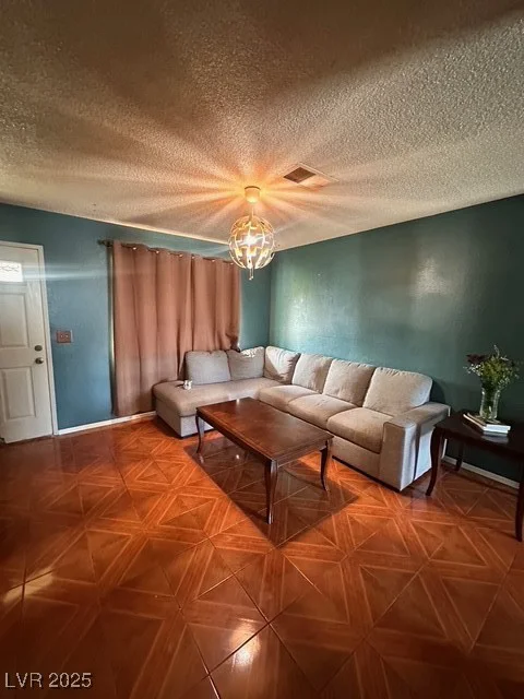 3933 Lighthouse, Las Vegas, NV 89110