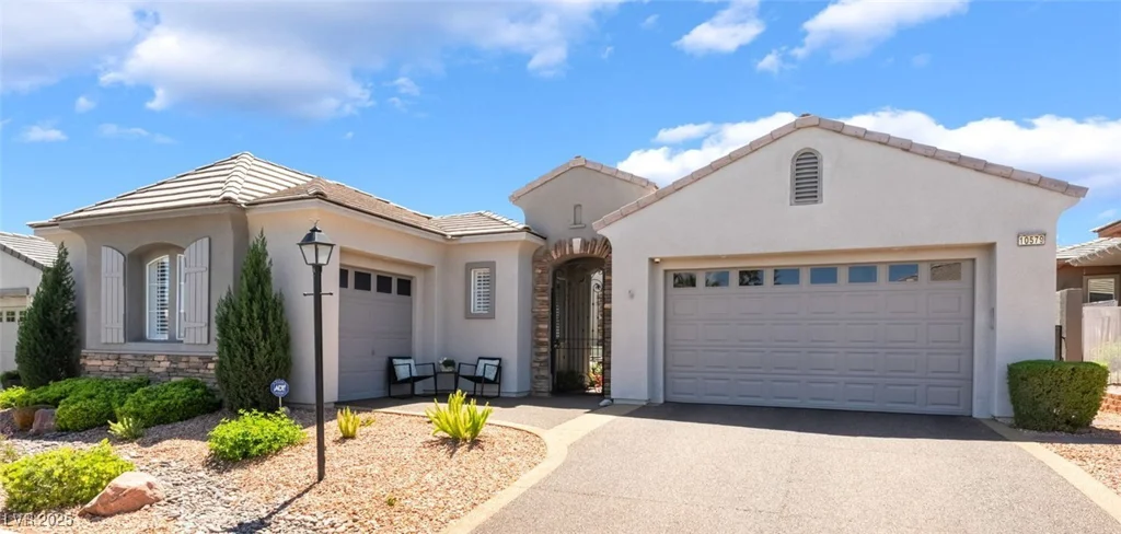 10579 Garden Rose, Las Vegas, NV 89135