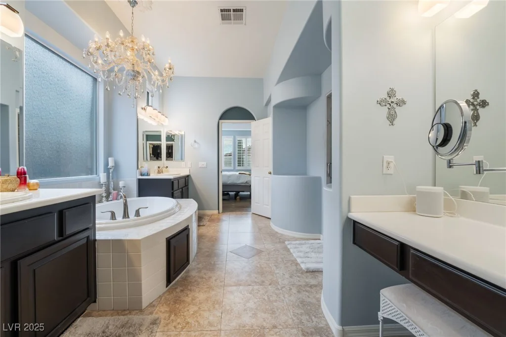 10579 Garden Rose, Las Vegas, NV 89135