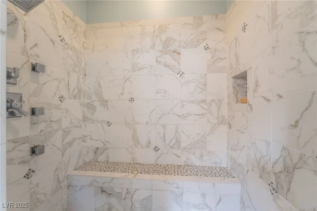10579 Garden Rose, Las Vegas, NV 89135