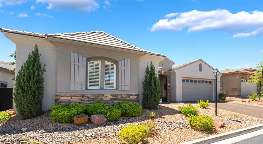 10579 Garden Rose, Las Vegas, NV 89135