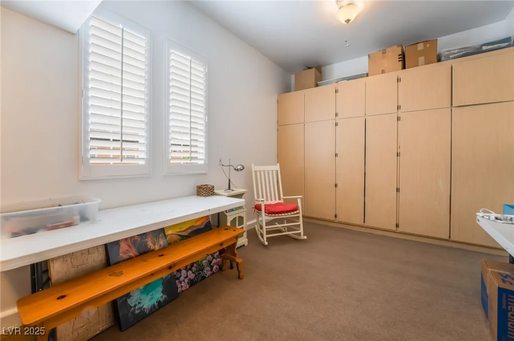 10579 Garden Rose, Las Vegas, NV 89135