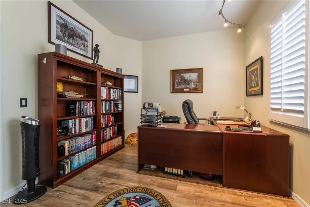 10579 Garden Rose, Las Vegas, NV 89135