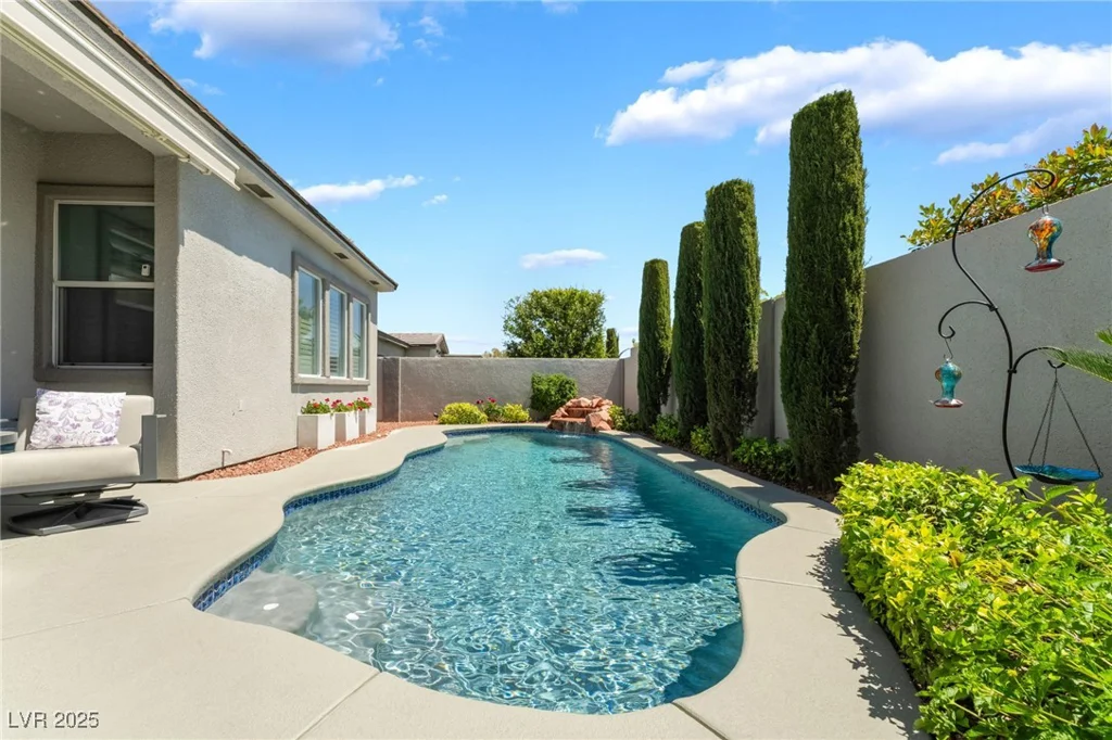 10579 Garden Rose, Las Vegas, NV 89135