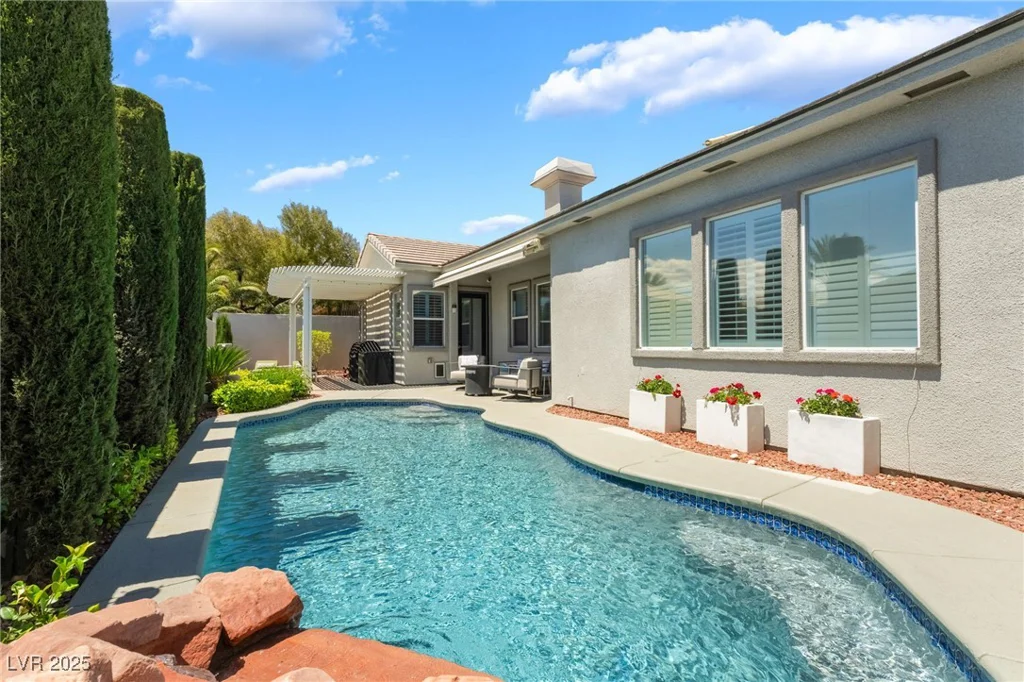 10579 Garden Rose, Las Vegas, NV 89135