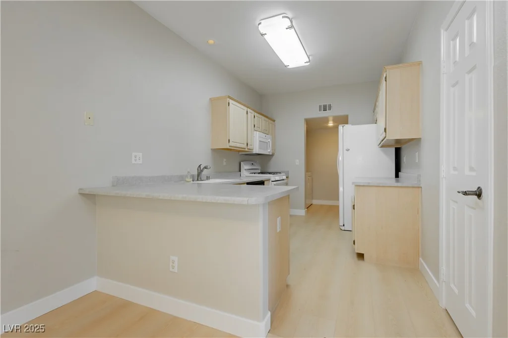 1617 Cave Spring, Henderson, NV 89014
