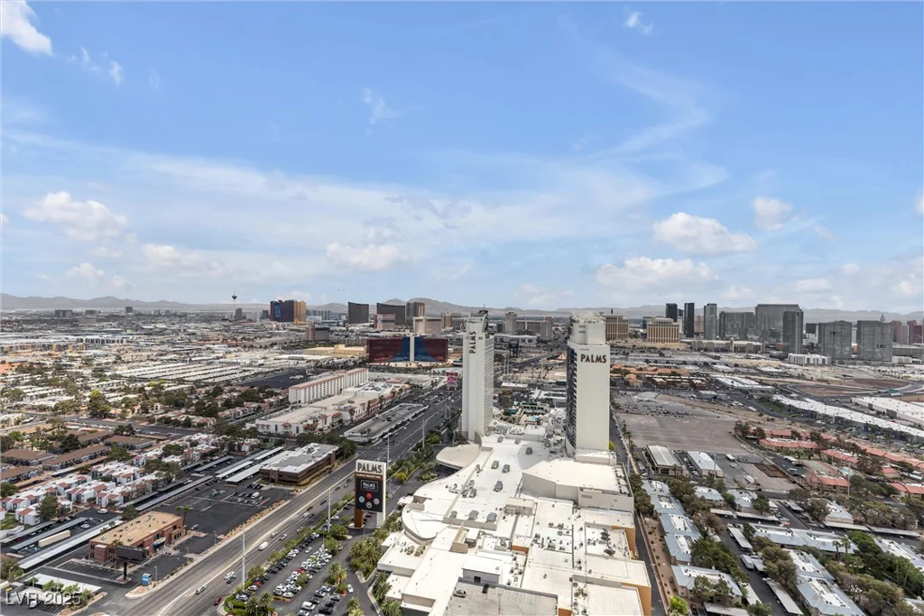 4381 FLAMINGO, Las Vegas, NV 89103