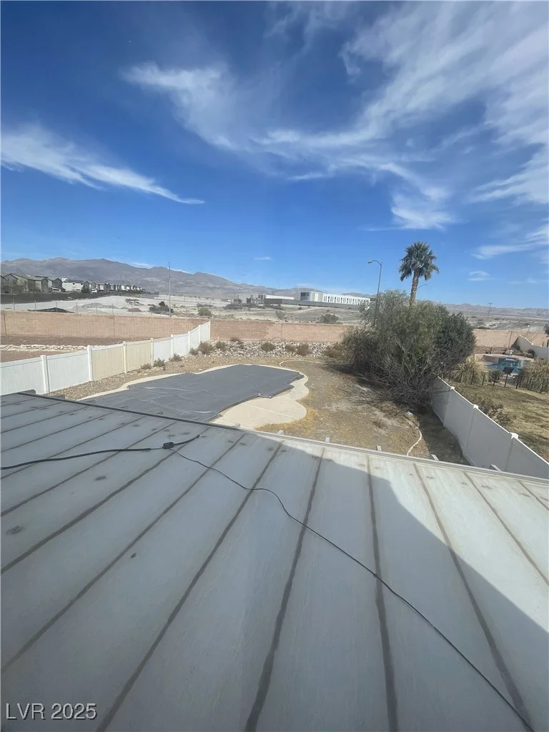 6726 Montezuma Castle, North Las Vegas, NV 89084