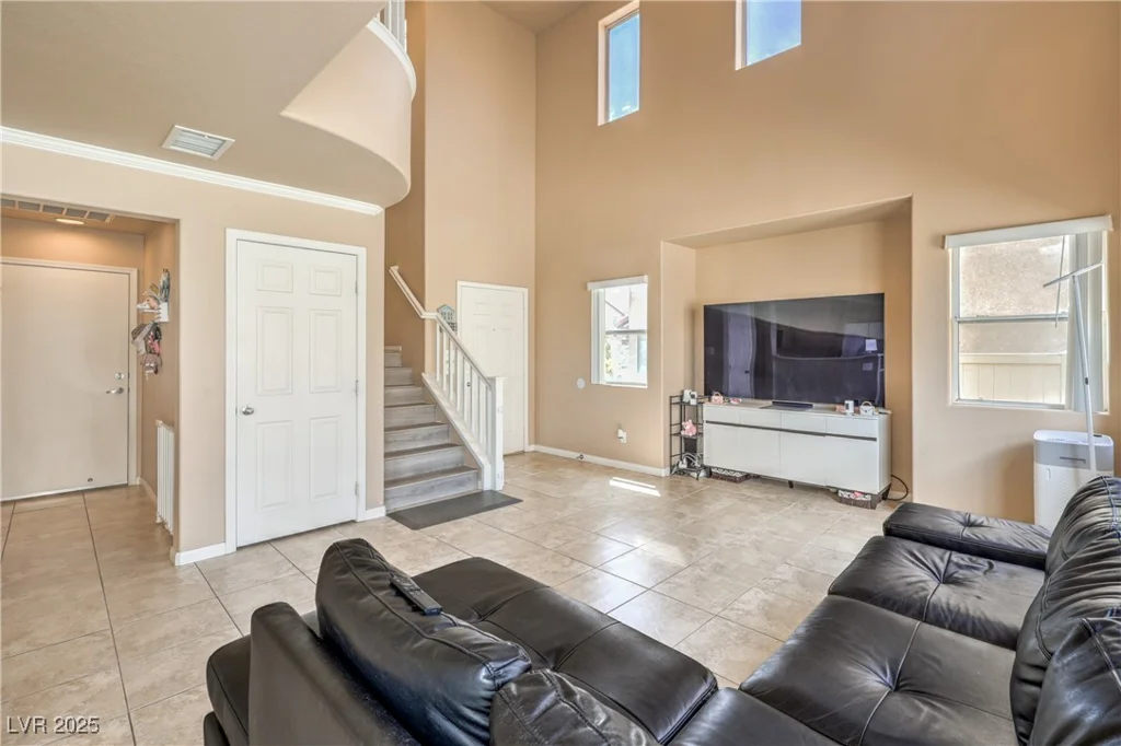 978 Valetta Flat, Las Vegas, NV 89183