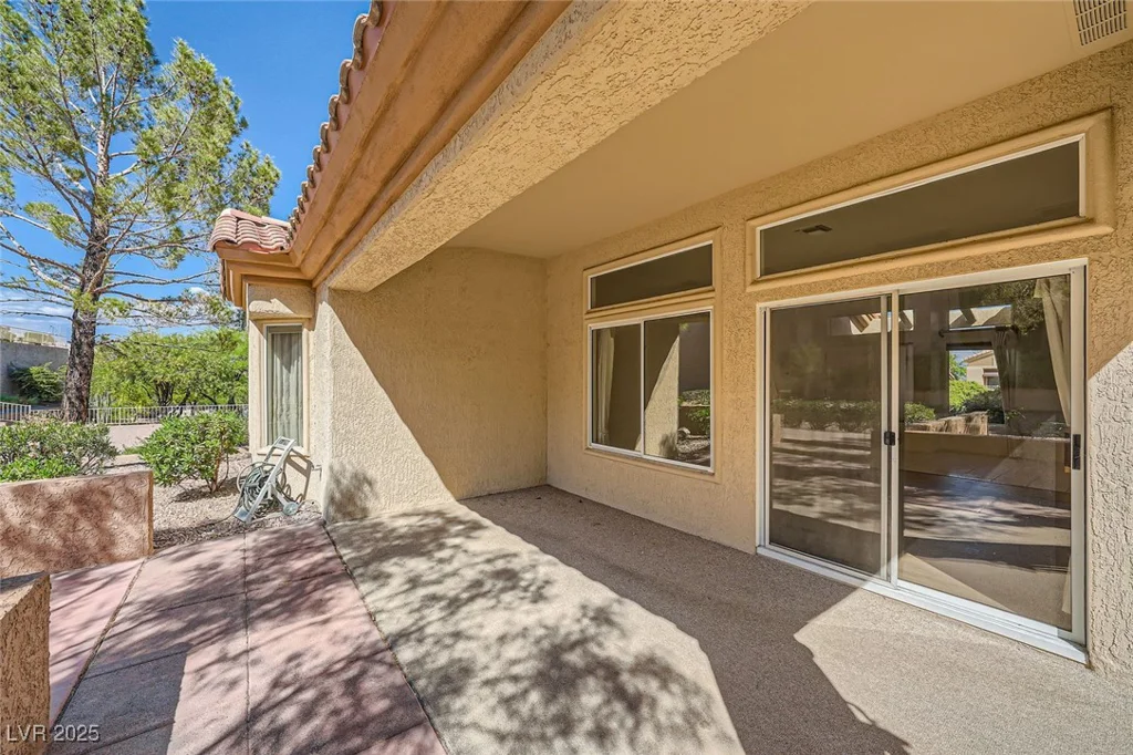 2601 Deer Lake, Las Vegas, NV 89134