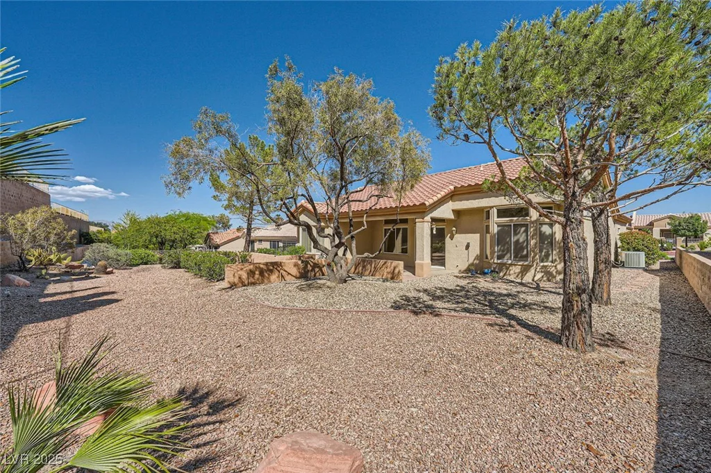 2601 Deer Lake, Las Vegas, NV 89134