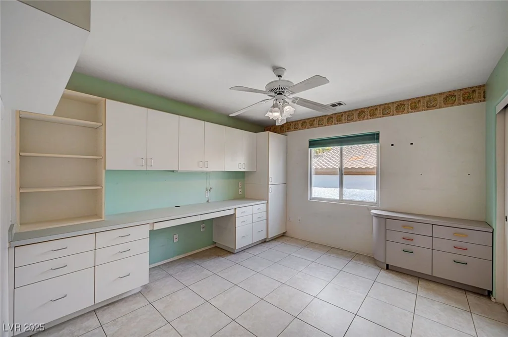5405 Ireland, Las Vegas, NV 89149