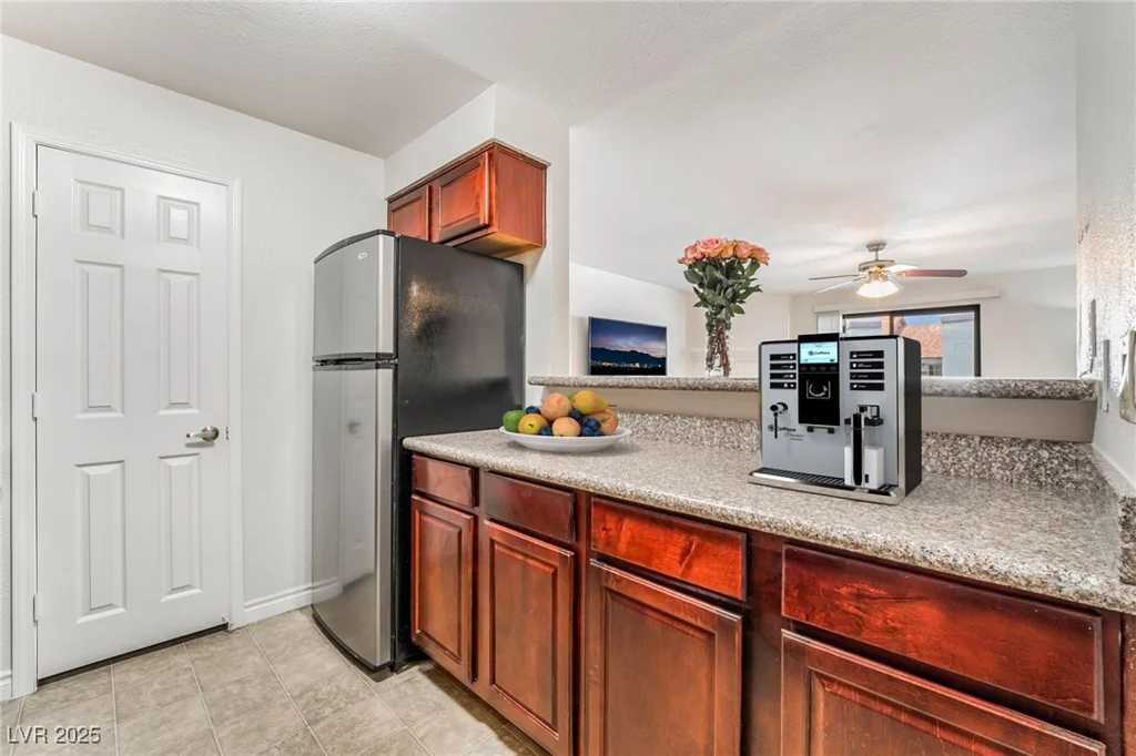 2451 Rainbow, Las Vegas, NV 89108