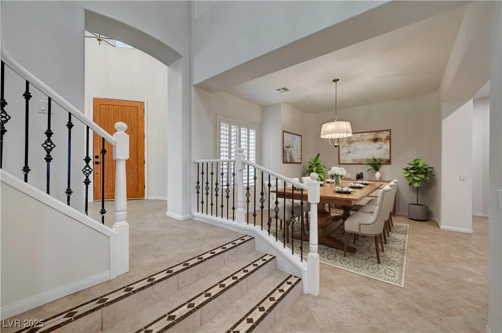 10530 Eagle Nest, Las Vegas, NV 89141