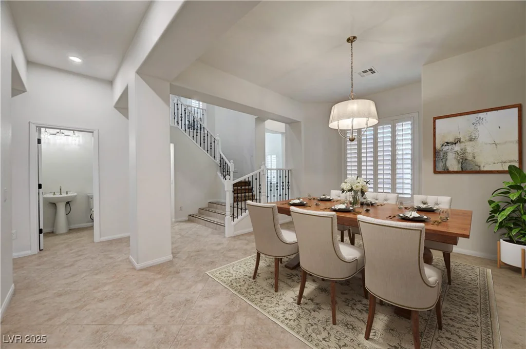 10530 Eagle Nest, Las Vegas, NV 89141