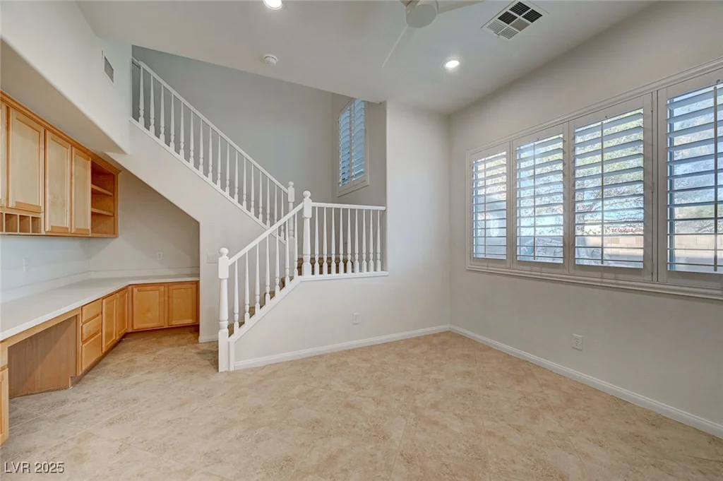 10530 Eagle Nest, Las Vegas, NV 89141