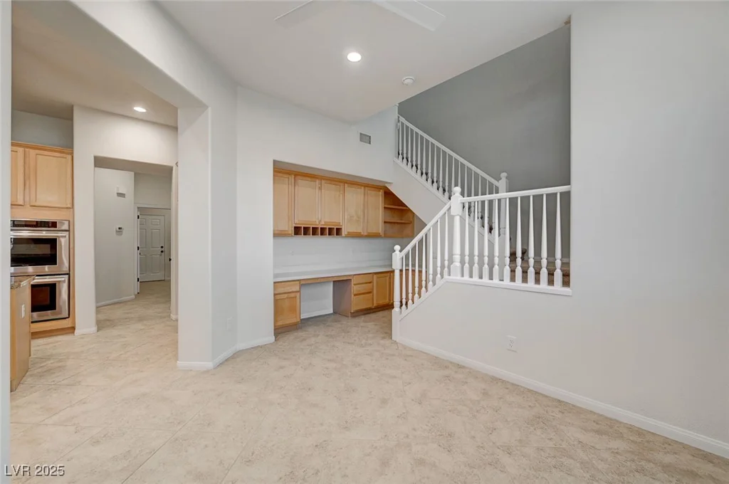 10530 Eagle Nest, Las Vegas, NV 89141