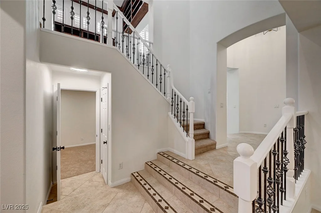 10530 Eagle Nest, Las Vegas, NV 89141