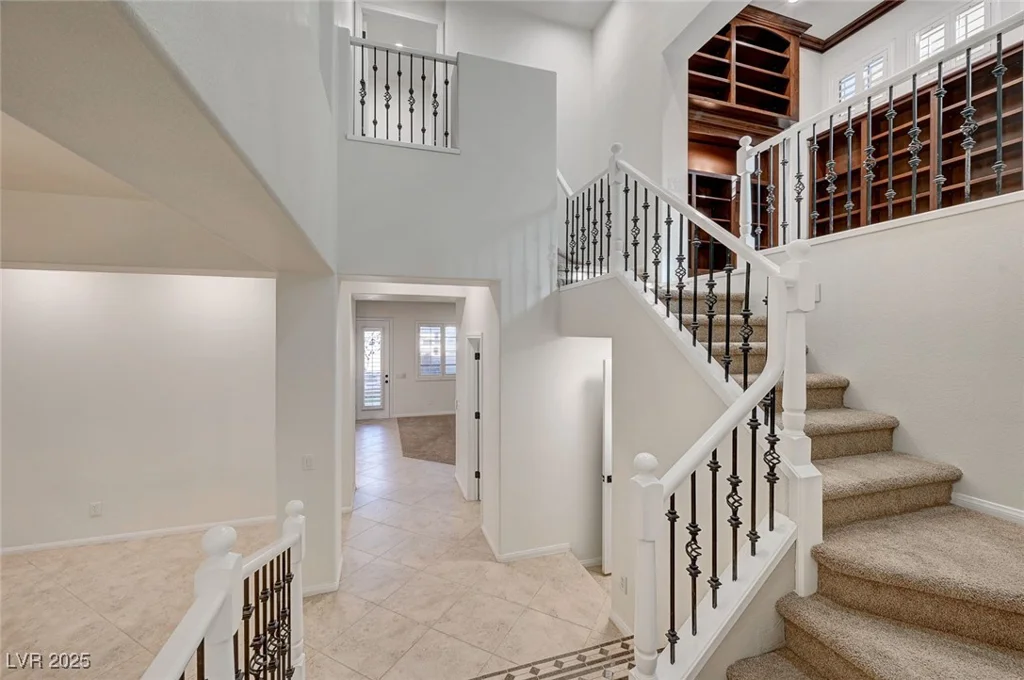 10530 Eagle Nest, Las Vegas, NV 89141