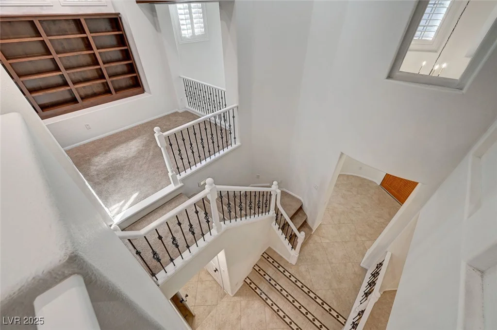 10530 Eagle Nest, Las Vegas, NV 89141