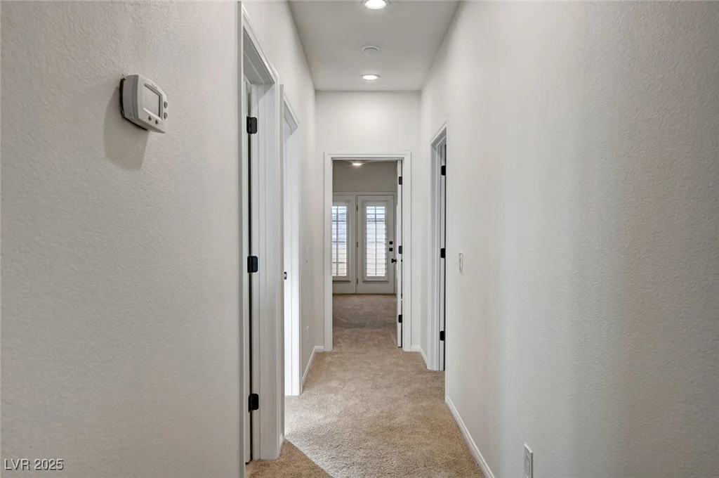10530 Eagle Nest, Las Vegas, NV 89141