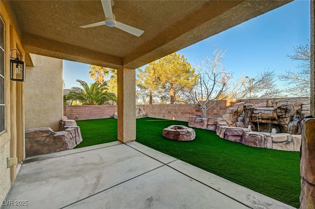 10530 Eagle Nest, Las Vegas, NV 89141