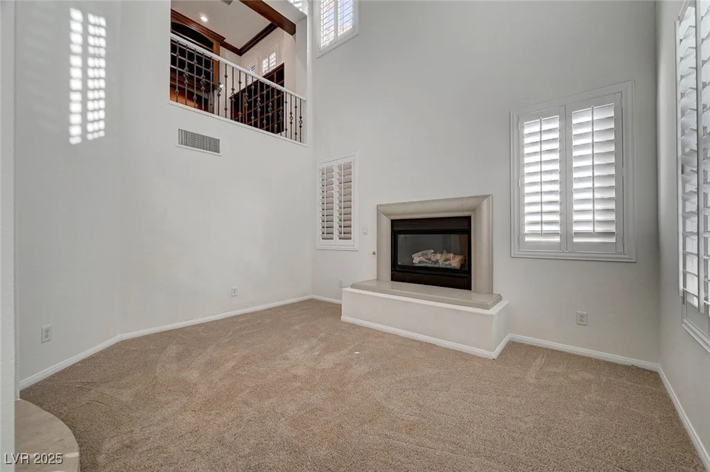 10530 Eagle Nest, Las Vegas, NV 89141