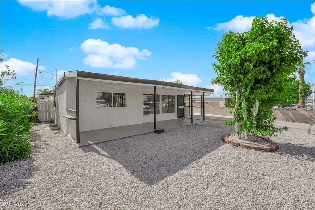 1800 Atlantic, Las Vegas, NV 89104