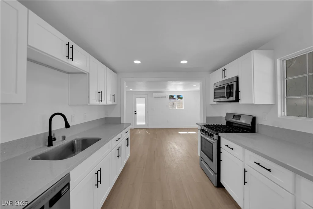 1800 Atlantic, Las Vegas, NV 89104