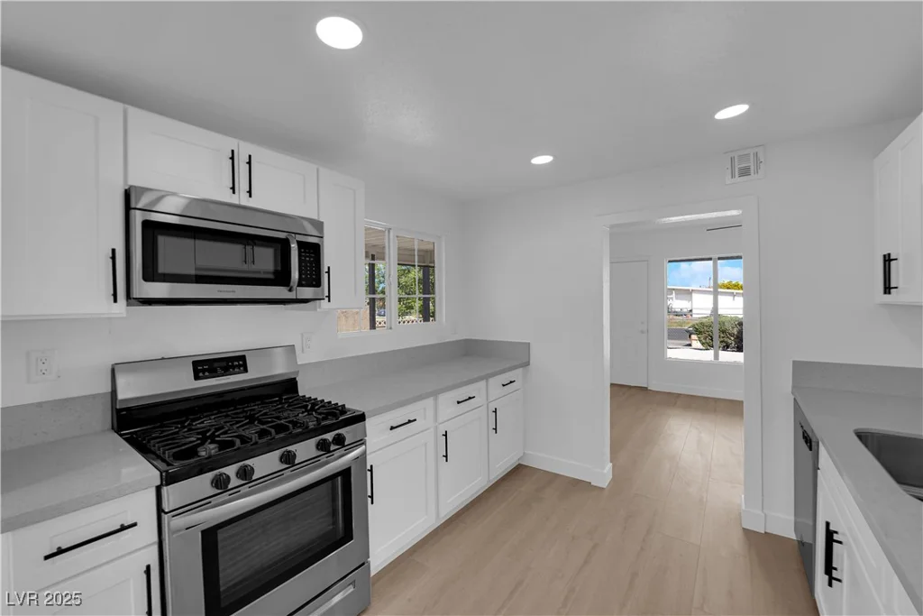 1800 Atlantic, Las Vegas, NV 89104