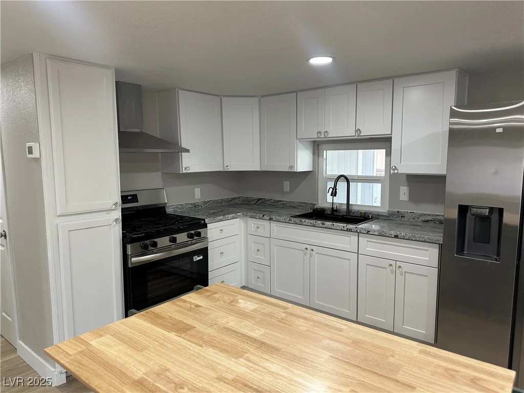 3348 Big Sur, Las Vegas, NV 89122