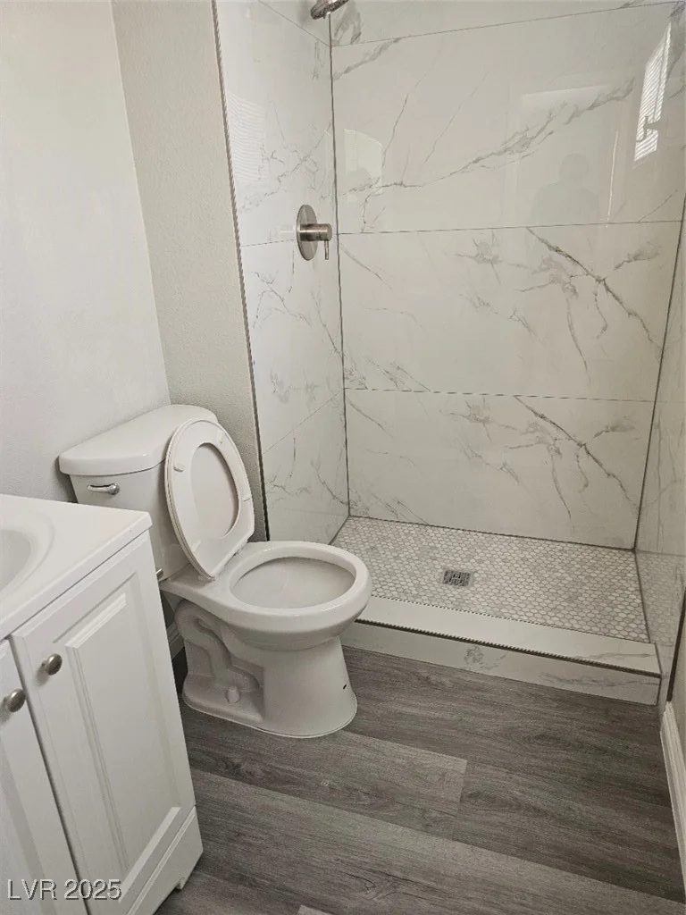 6437 Burgundy, Las Vegas, NV 89107