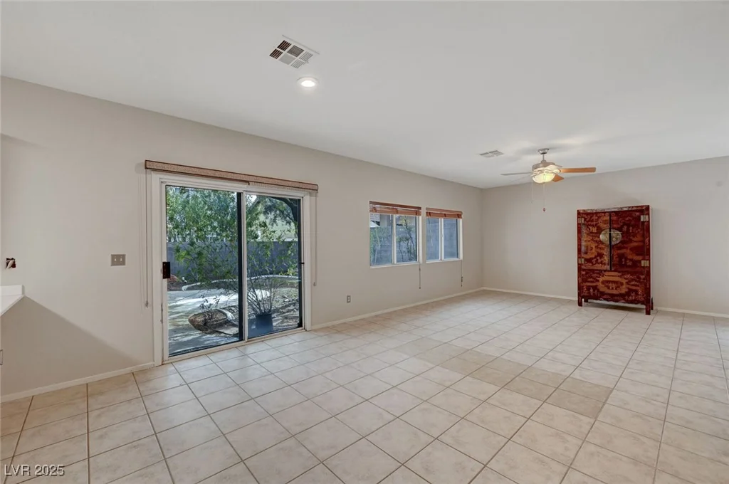 9017 Wolf Dancer, Las Vegas, NV 89143
