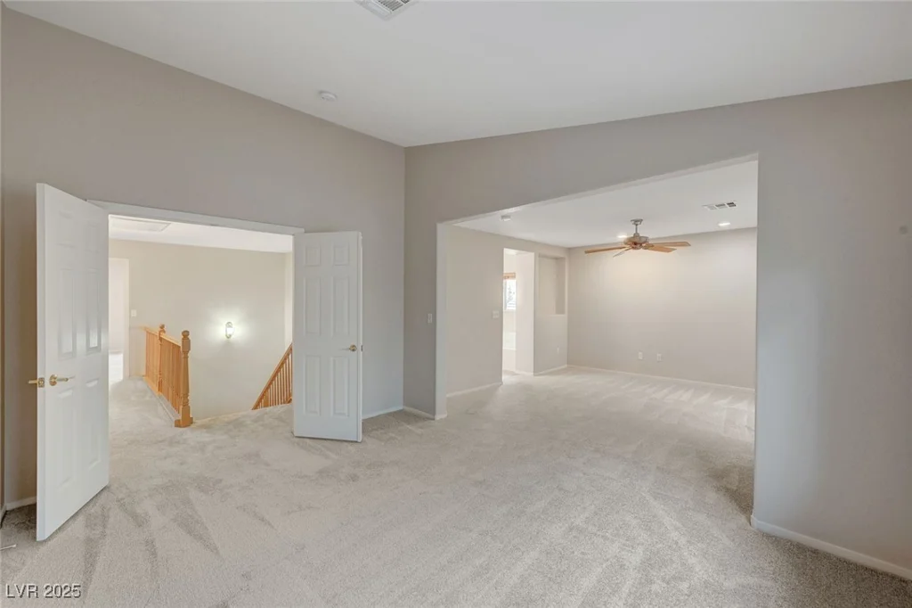 9017 Wolf Dancer, Las Vegas, NV 89143